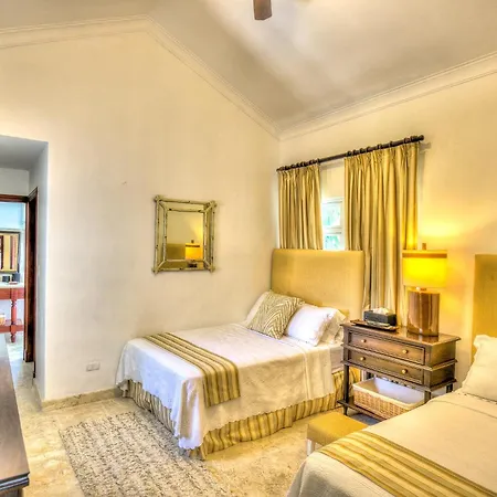 Golden Horizon Villa