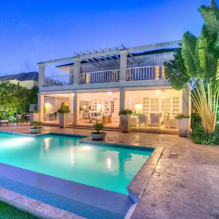 Golden Horizon Villa